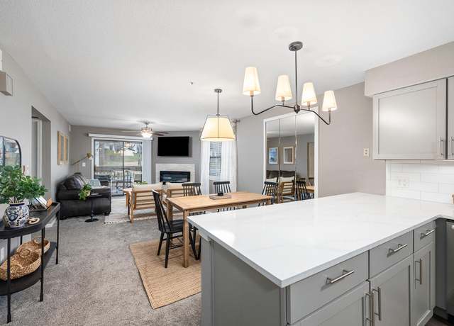 Property at 132 Highland Dr #8, Branson, MO 65616, 2 beds, 2 baths