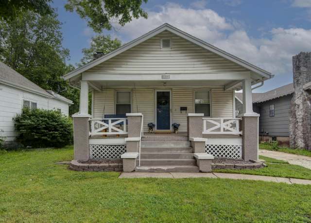 Property at 1612 N Grant Ave, Springfield, MO 65803, 2 beds, 1 bath