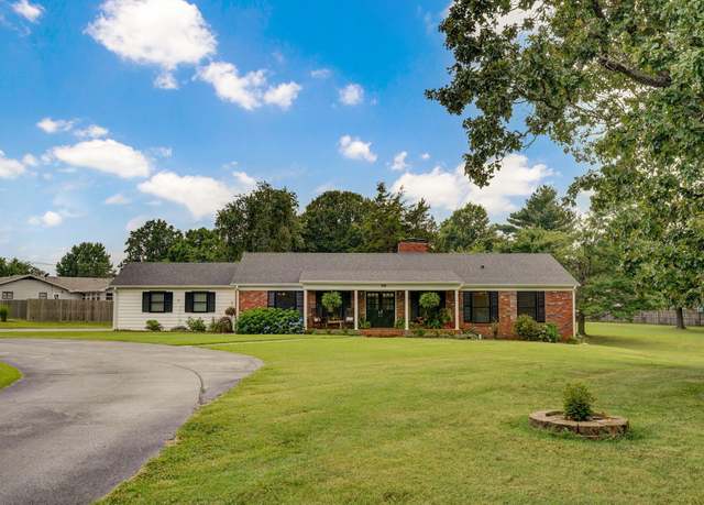 Property at 339 S Cedarbrook, Monett, MO 65708, 3 beds, 2.5 baths