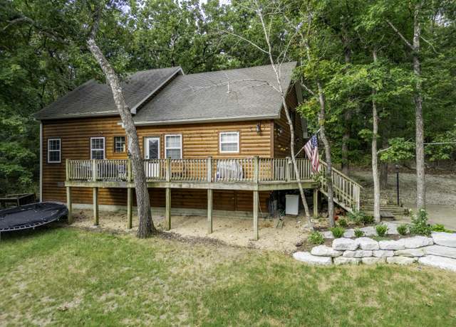 Property at 1006 Bluff Rd, Merriam Woods, MO 65740, 3 beds, 2.5 baths