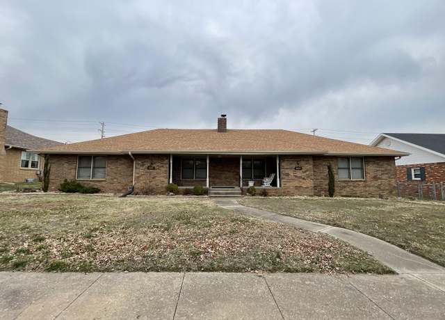 Property at 1631 E Lark St, Springfield, MO 65804, 4 beds