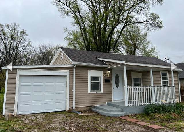 Property at 3015 W Lincoln St, Springfield, MO 65802, 2 beds, 1 bath