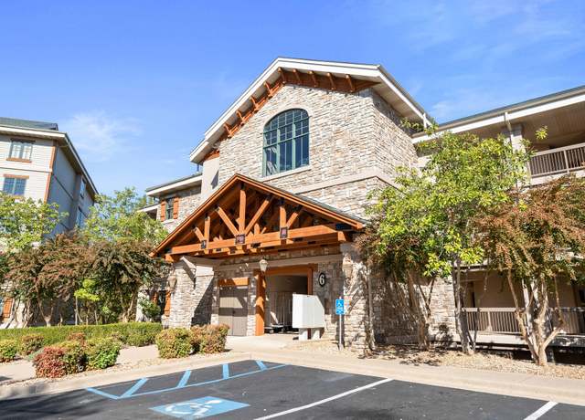 Property at 250 Lakewood Dr #6303, Hollister, MO 65672, 2 beds, 2 baths