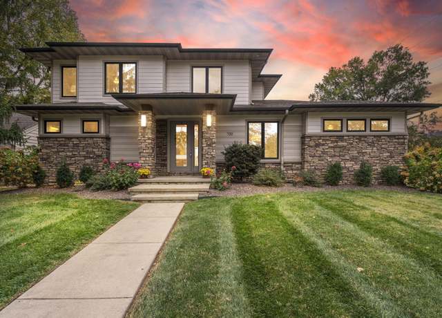 Property at 700 E University St, Springfield, MO 65807, 4 beds, 2.5 baths