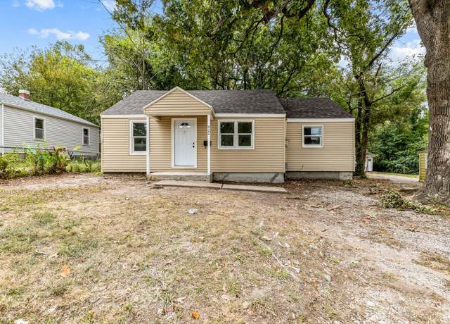 Property at 920 W Kerr St, Springfield, MO 65803, 2 beds, 1 bath