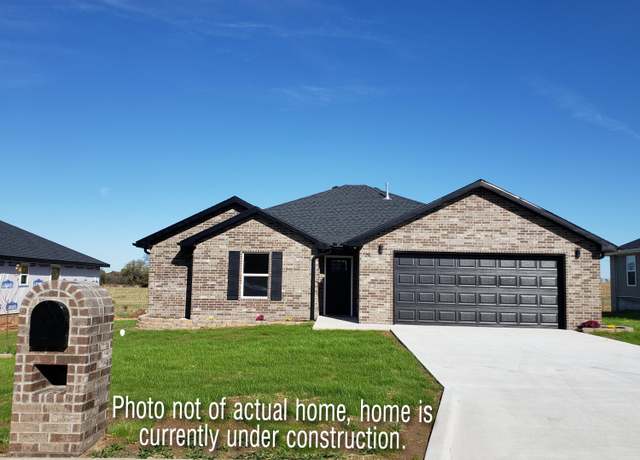 Property at 918 Tracy Ln, Mt Vernon, MO 65712, 3 beds, 2.5 baths