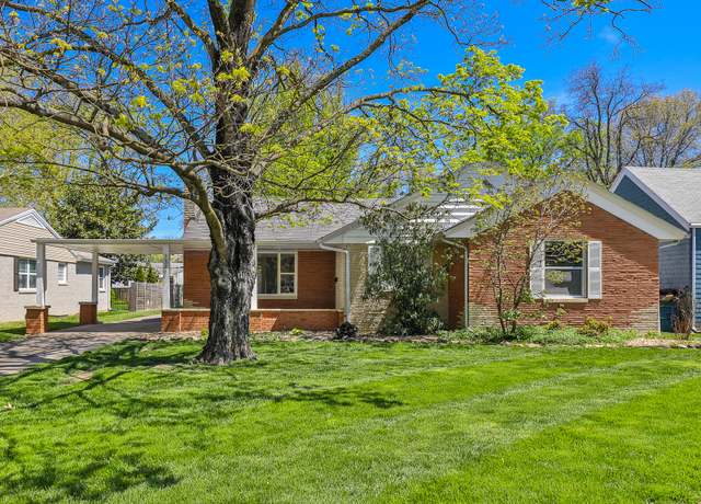 Property at 1344 S Fairway Ave, Springfield, MO 65804, 3 beds, 2 baths