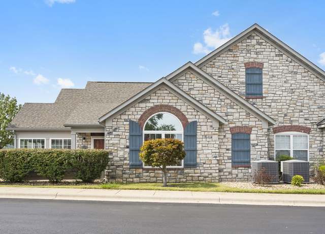 Property at 102 Rue De Villas Cir, Branson, MO 65616, 2 beds, 2 baths