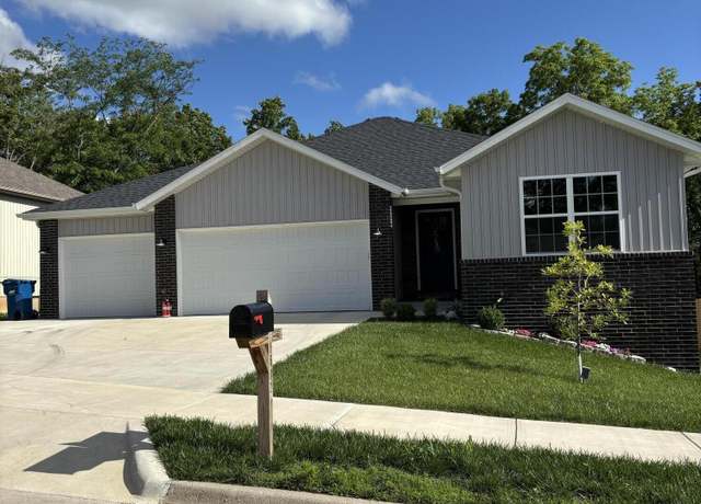 Property at 1502 W Parkview Ave, Ozark, MO 65721, 3 beds, 2 baths