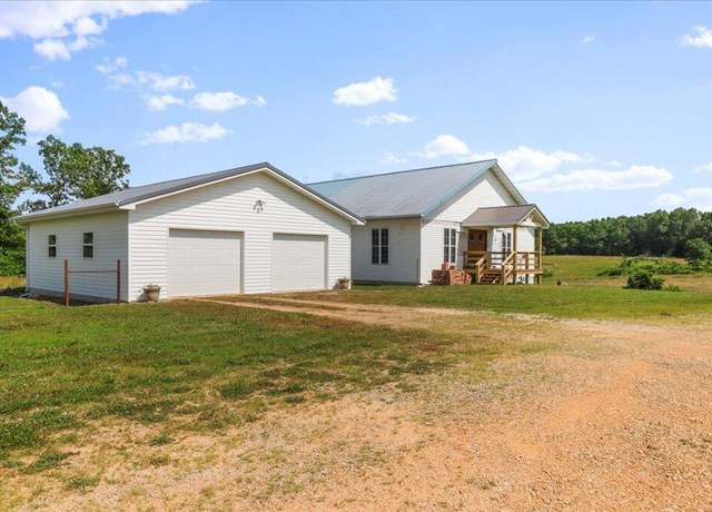 Property at 6532 State Rte W, Peace Valley, MO 65788, 4 beds, 3 baths