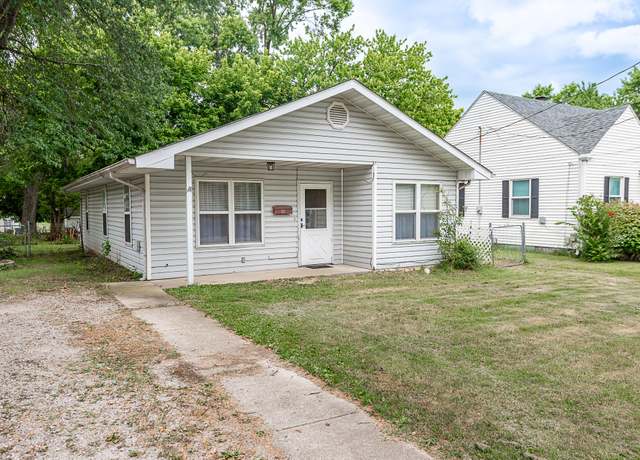Property at 111 S Landrum St, Mt Vernon, MO 65712, 3 beds, 1 bath