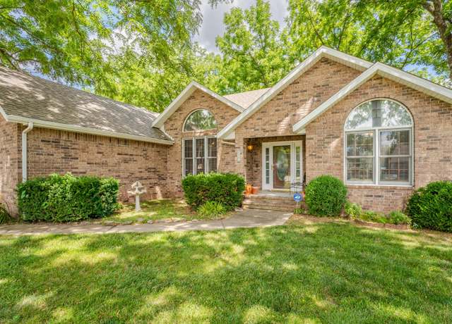 Property at 304 N Matteson Ave, Republic, MO 65738, 3 beds, 2 baths