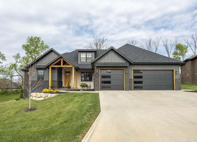 Property at 123 N Glengary Dr, Nixa, MO 65714, 5 beds, 3.5 baths