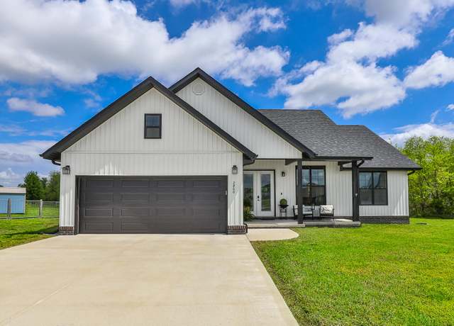 Property at 2460 Durango Dr, Bolivar, MO 65613, 3 beds, 2 baths