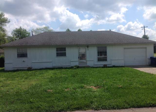 Property at 702 Frank St, Nixa, MO 65714, 3 beds, 1 bath