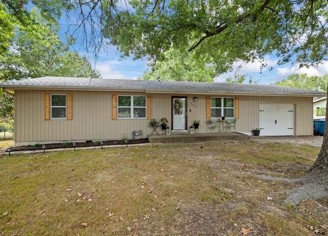 Property at 709 S 6th Ave, Ozark, MO 65721, 3 beds, 1 bath