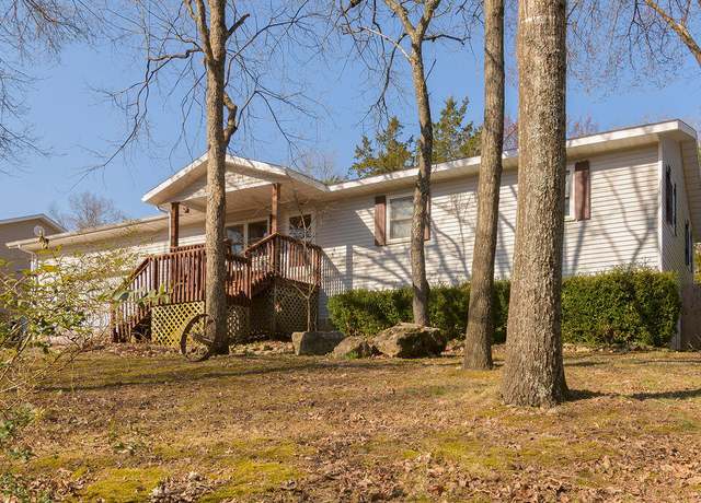 Property at 343 Greenbrier Dr, Hollister, MO 65672, 3 beds, 2.5 baths