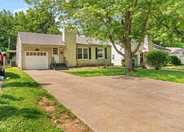 Property at 1236 E Portland St, Springfield, MO 65804, 3 beds, 2 baths