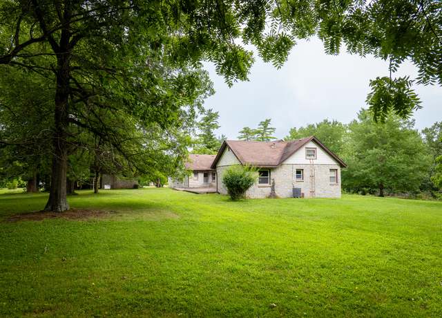 Property at 645 S Assisi Way, Republic, MO 65738, 5 beds, 3 baths