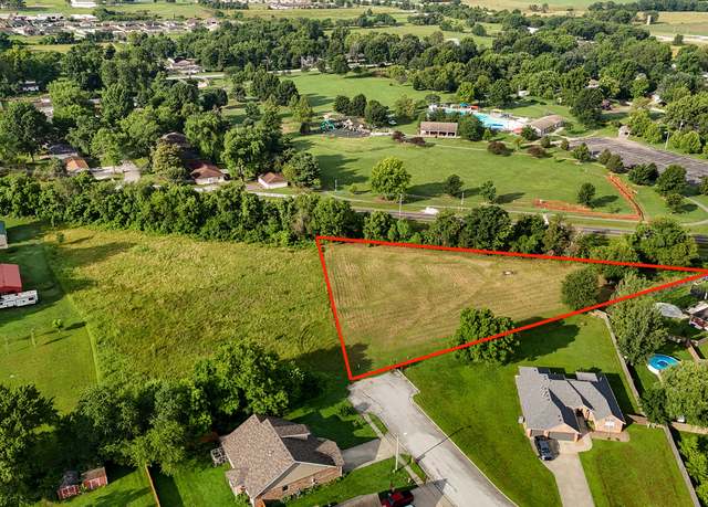 Property at 83 Holly Ridge Rd, Willard, MO 65781