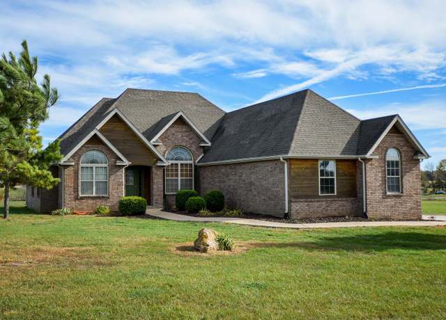 Property at 240 Cedar Ln, Billings, MO 65610, 3 beds, 2 baths