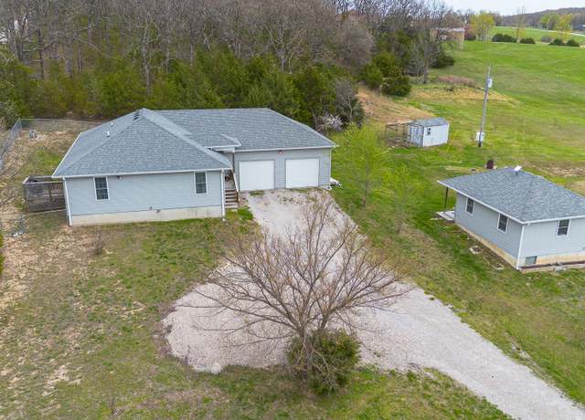 Property at 1326 Black Horse Rd, Conway, MO 65632, 3 beds, 2 baths