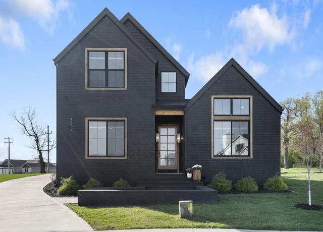 Property at 1352 S Wilder Trl, Republic, MO 65738, 5 beds, 3.5 baths