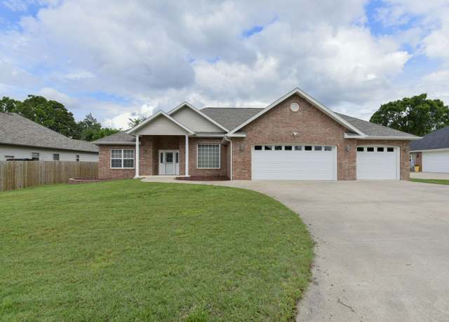 Property at 256 Summerbrooke Ln, Branson, MO 65616, 3 beds, 2 baths