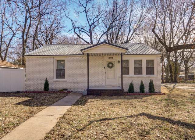 Property at 1328 E Calhoun St, Springfield, MO 65802, 2 beds, 1 bath