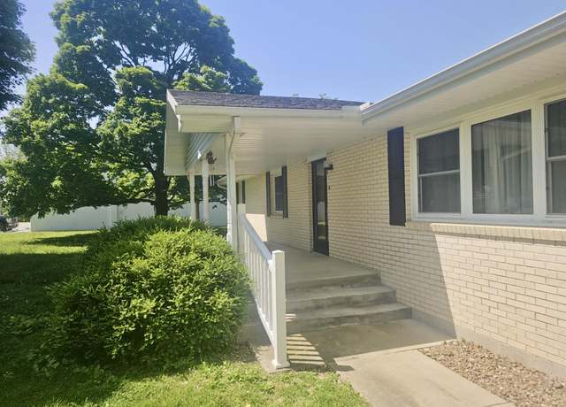 Property at 407 N Crestview Ave, Ash Grove, MO 65604, 4 beds, 1.5 baths