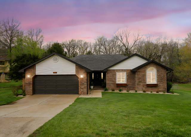 Property at 1303 S 11th Ave, Ozark, MO 65721, 3 beds, 2 baths