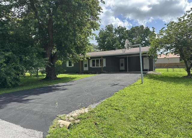 Property at 4830 S Douglas Dr, Republic, MO 65738, 3 beds, 2 baths