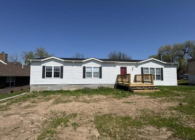 Property at 604 W Cave St, Ash Grove, MO 65604, 3 beds, 2 baths