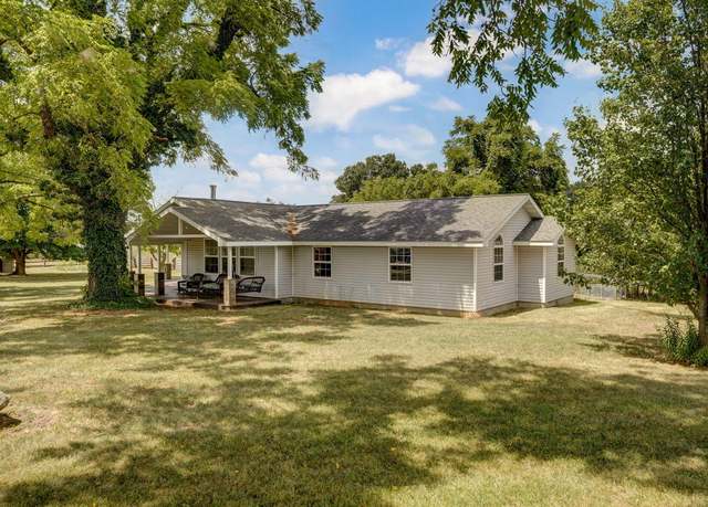 Property at 11131 State Highway K, Mt Vernon, MO 65712, 4 beds, 2 baths
