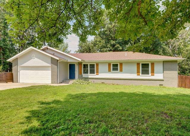 Property at 3765 Pauls Pl, Springfield, MO 65803, 3 beds, 2 baths