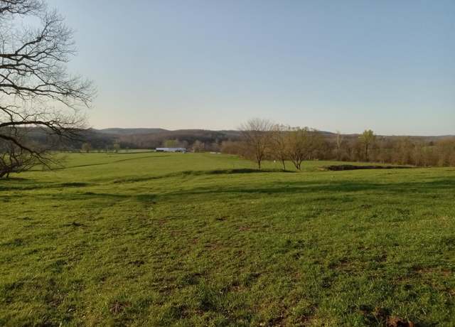 Property at 1970 Baker Creek Rd, Mansfield, MO 65704, 4 beds, 2.5 baths