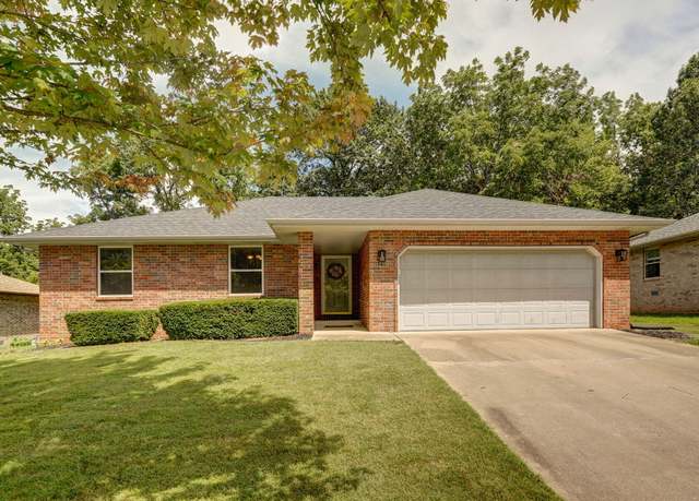 Property at 4288 S Hemlock Ave, Springfield, MO 65810, 3 beds, 2 baths