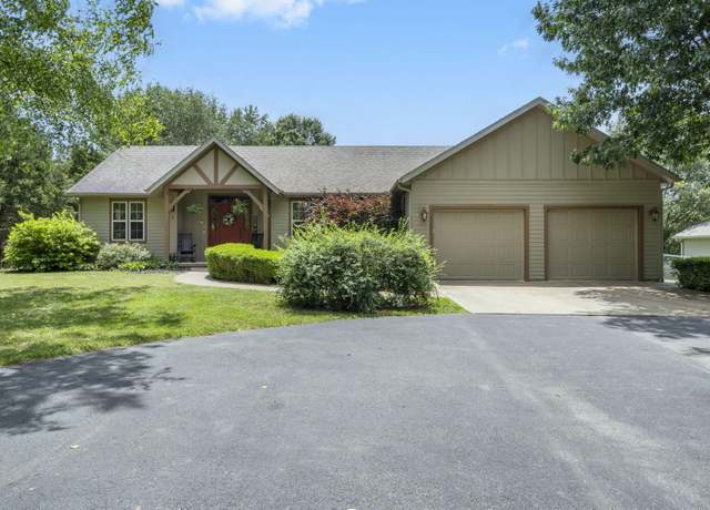 Property at 960 Elliot Rd, Nixa, MO 65714, 3 beds, 3.5 baths