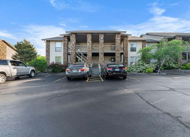 Property at 112 Overlook Dr #5, Branson, MO 65616, 2 beds, 2 baths