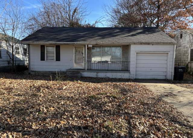 Property at 1044 S Main Ave, Springfield, MO 65807, 2 beds, 1 bath