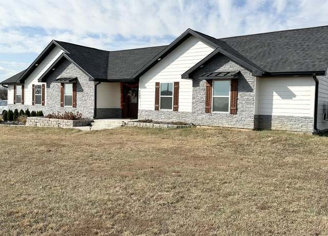 Property at 5467 S 249th Rd, Buffalo, MO 65622, 3 beds, 3 baths