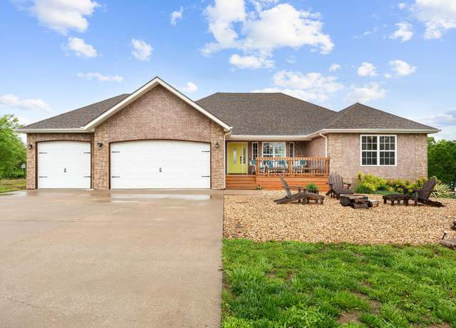 Property at 435 Lookout Rdg Rd, Branson, MO 65616, 3 beds, 2 baths