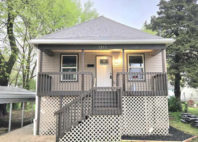 Property at 1511 W Lee St, Springfield, MO 65803, 3 beds, 1.5 baths