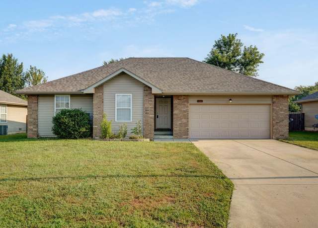 Property at 2437 E Willow St, Republic, MO 65738, 3 beds, 2 baths