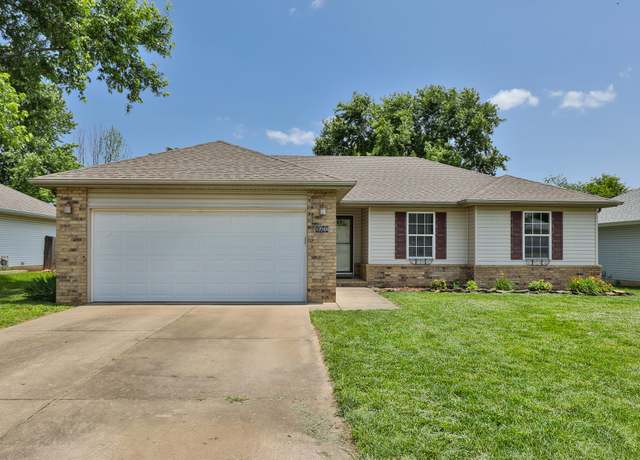 Property at 1708 S Miller Ave, Springfield, MO 65802, 3 beds, 2 baths