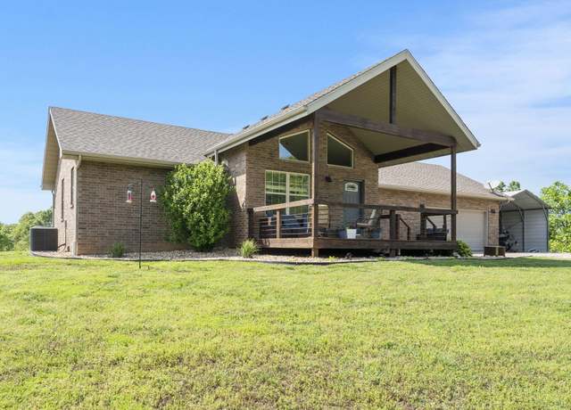 Property at 2885 Possum Trot Rd, Billings, MO 65610, 4 beds, 3 baths