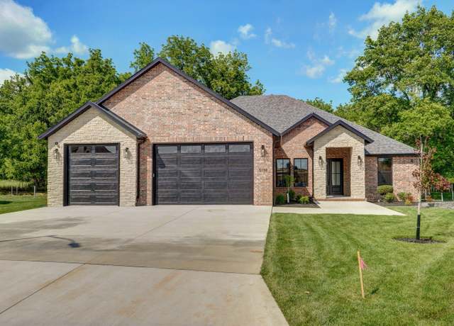 Property at 5198 S Barbarosa Ct, Springfield, MO 65802, 4 beds, 2.5 baths