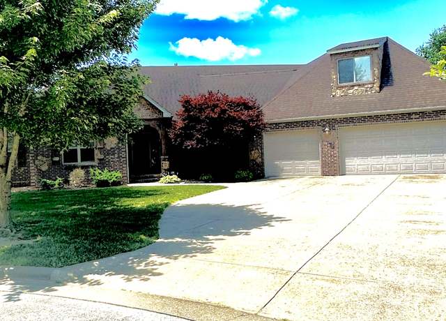 Property at 5605 N Seacrest Dr, Ozark, MO 65721, 5 beds, 3 baths