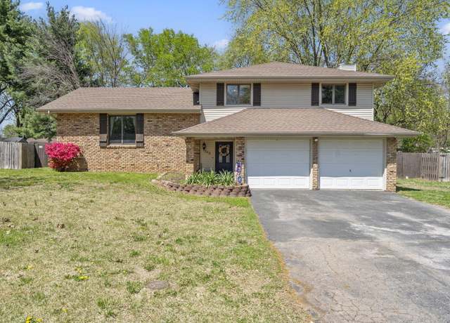 Property at 245 E Jewell Dr, Republic, MO 65738, 3 beds, 2.5 baths