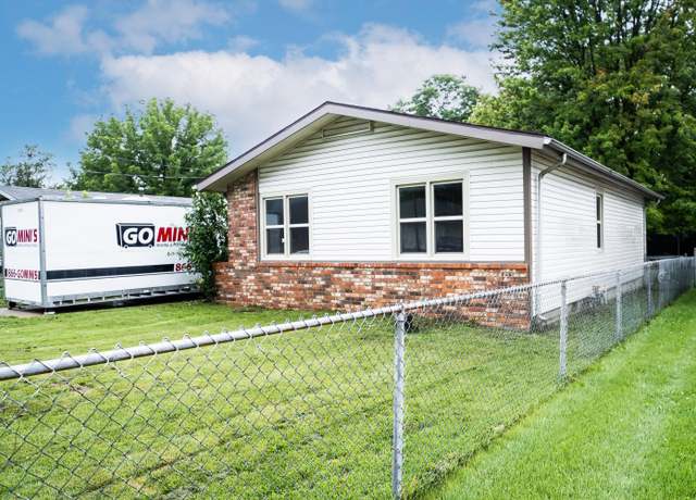 Property at 2825 N Pierce Ave, Springfield, MO 65803, 4 beds, 2 baths
